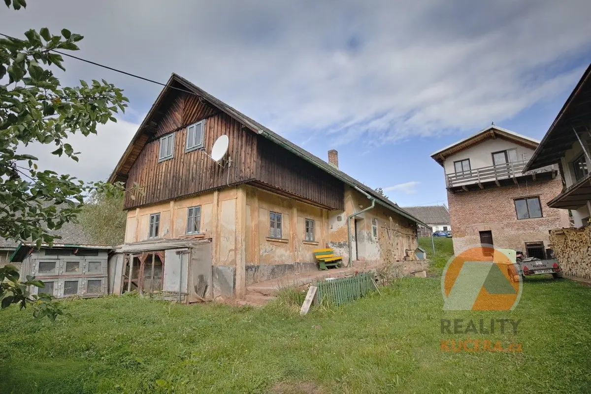 Prodej nemovitosti 140 m², Bělá u Pecky · Pecka