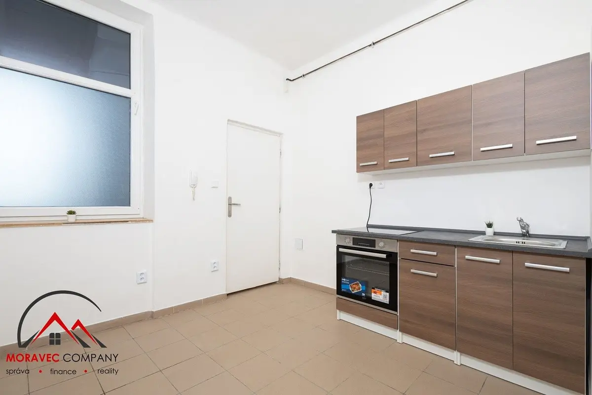 Pronájem bytu 1+1 36 m², Mariánskohorská · Moravská Ostrava · Ostrava