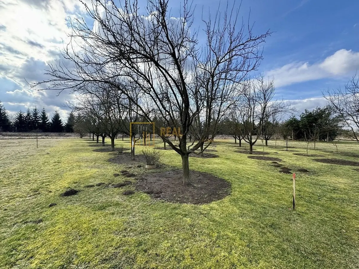 Prodej pozemku 862 m², Prostřední · Uherské Hradiště