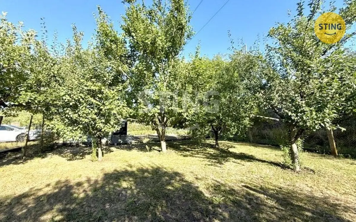 Prodej pozemku 377 m², Nádražní řádek · Hodonín