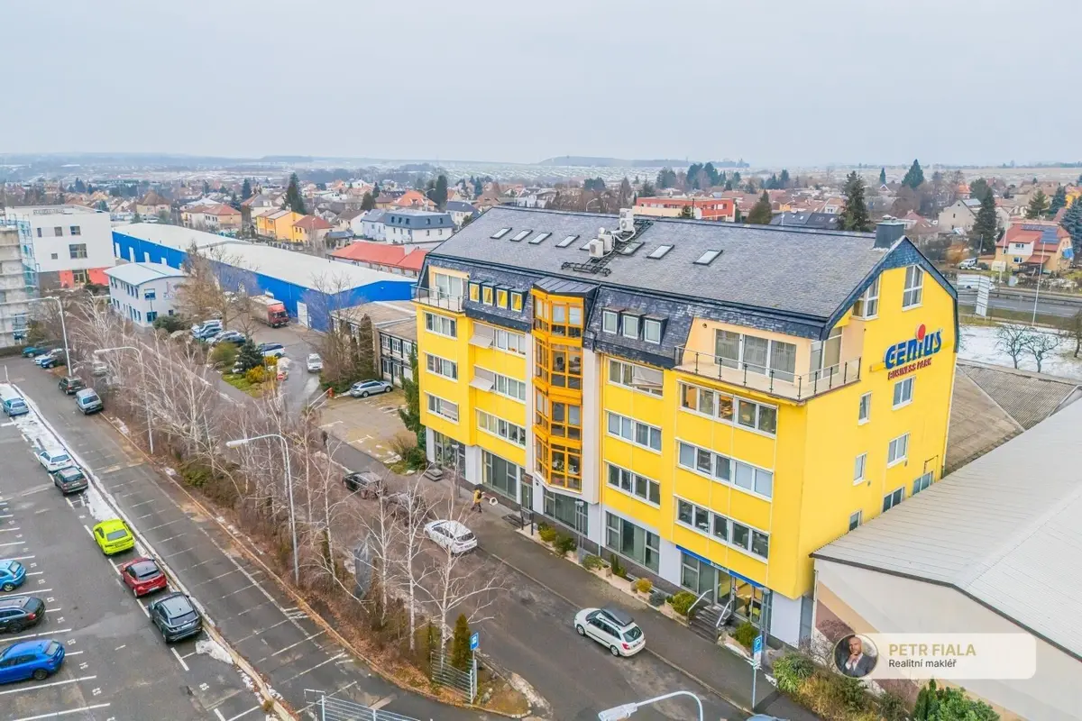 Pronájem komerčního prostoru 465 m², Dopraváků · Dolní Chabry
