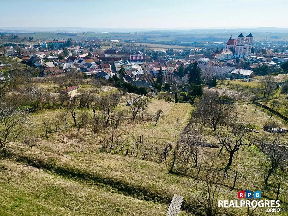 Prodej pozemku 818 m², Na Městečku · Pozořice