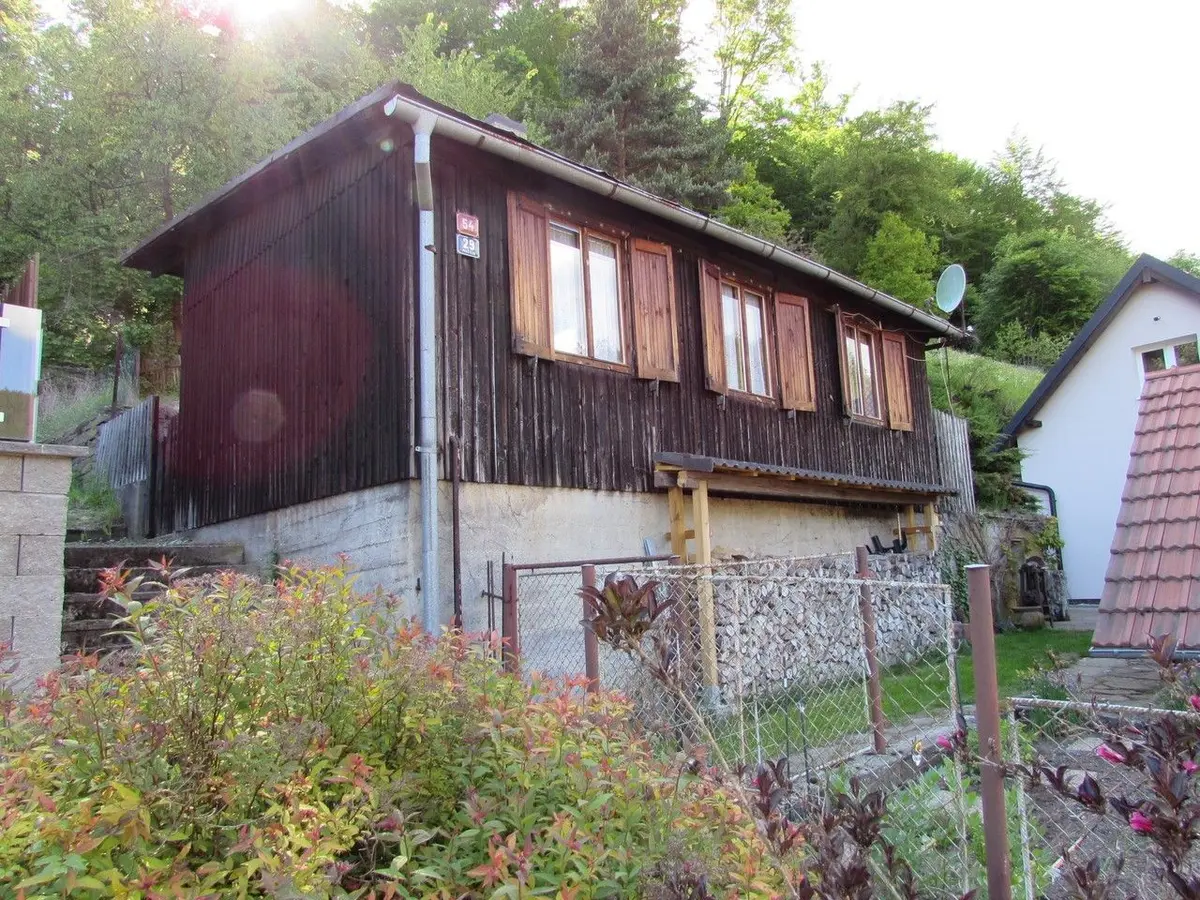 Prodej nemovitosti 35 m², Zahradní · Perštejn