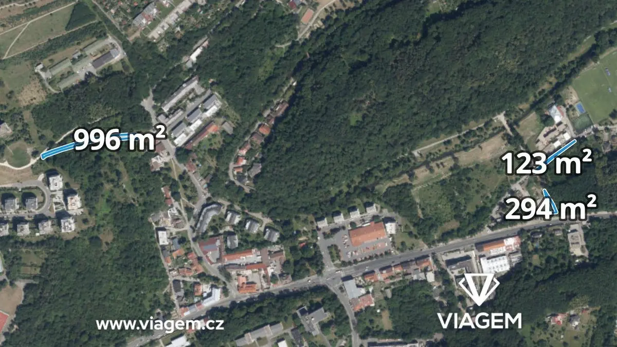 Prodej pozemku 222 m², Hrdlořezy