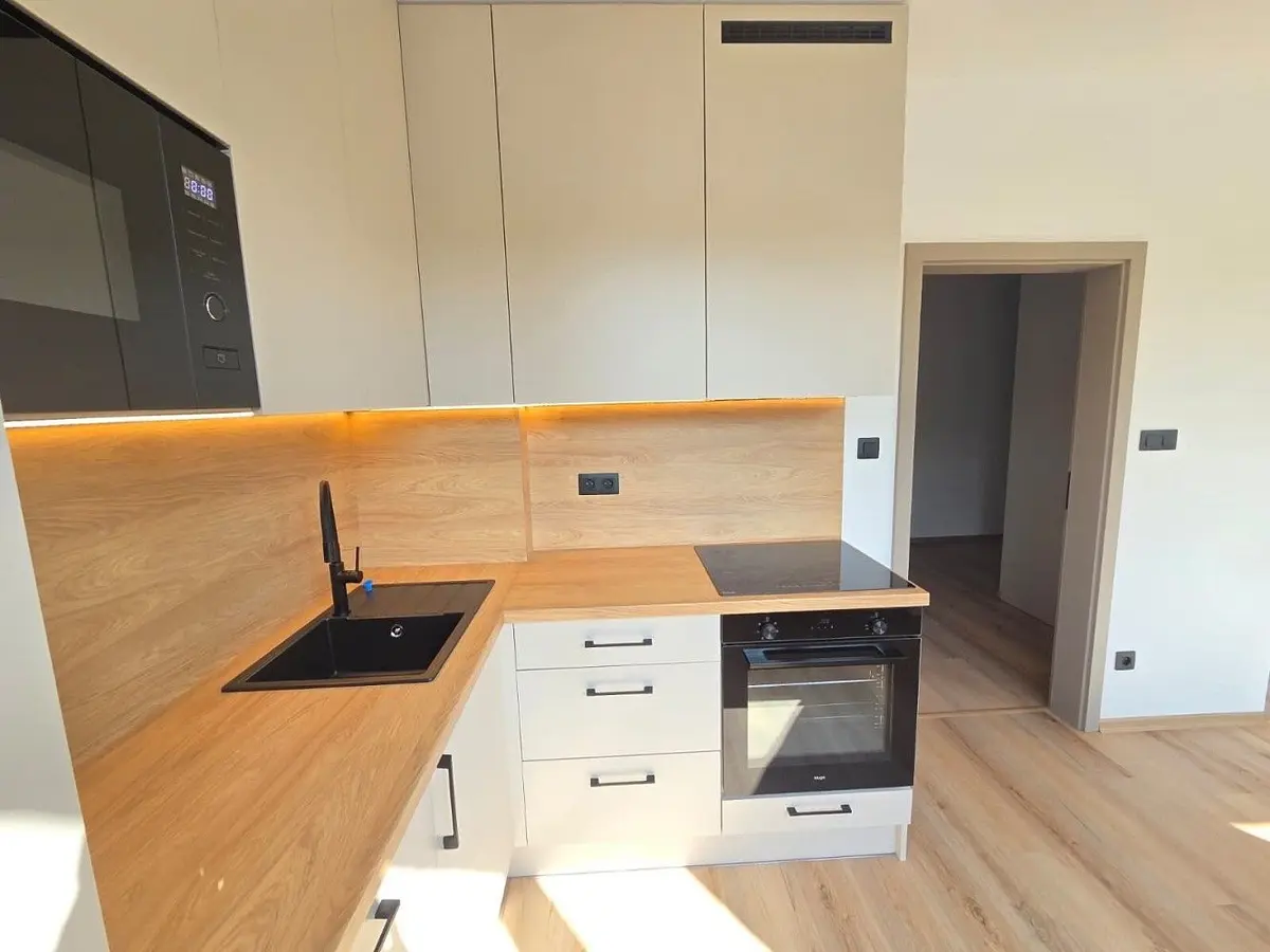 Pronájem bytu 2+1 56 m², Most II · Most