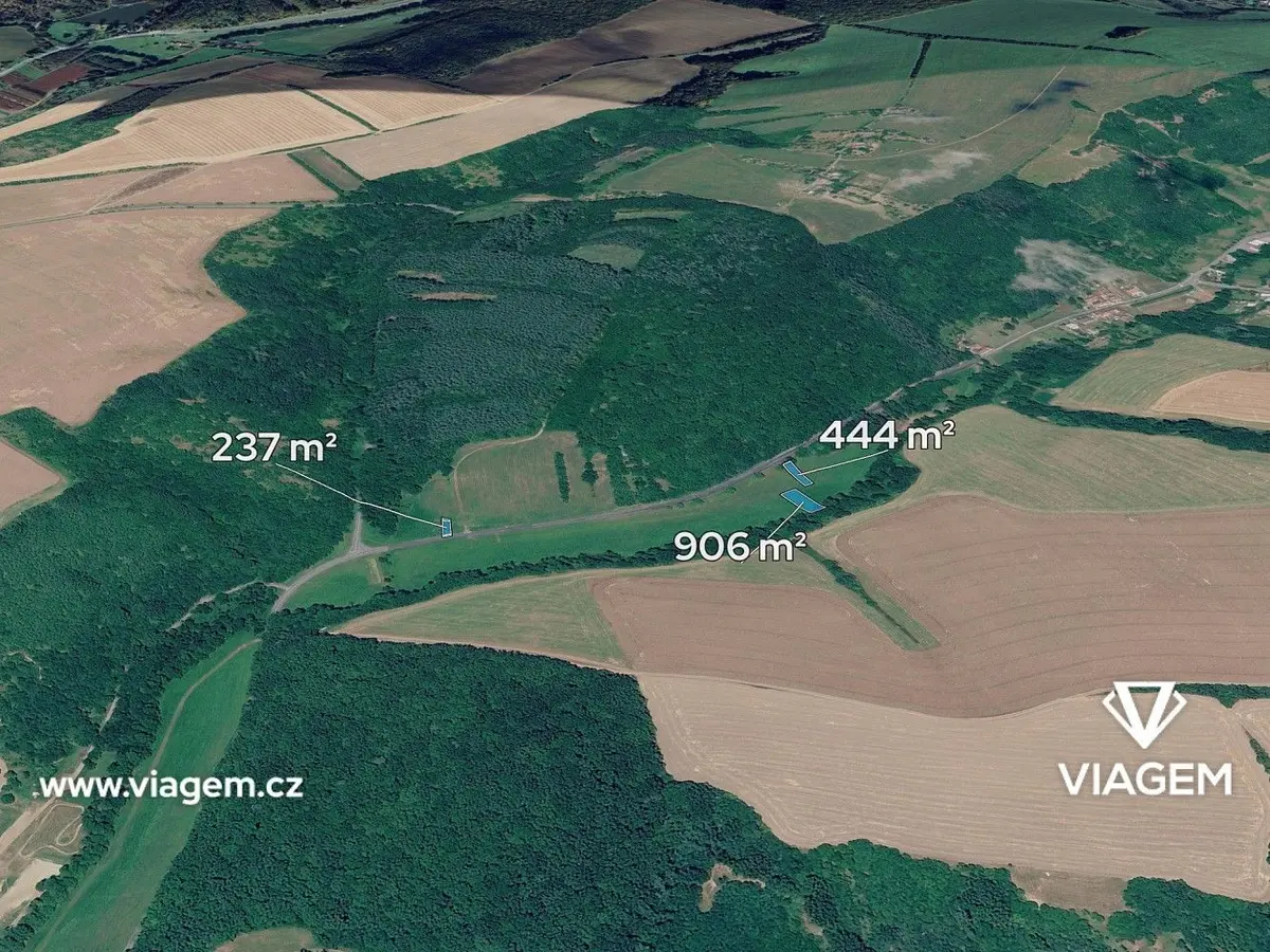 Prodej pozemku 793 m², Svárov u Uherského Hradiště · Svárov