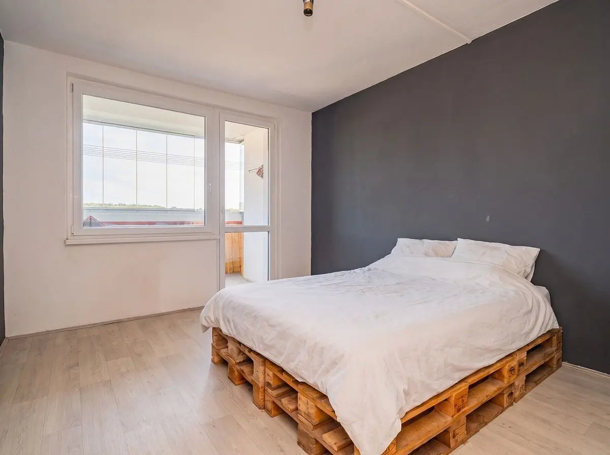 Prodej bytu 2+1 65 m², Benátecká Vrutice · Milovice