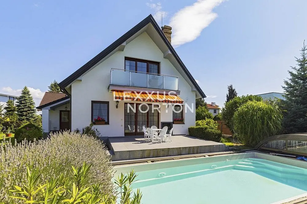 Pronájem domu 283 m², Novosuchdolská · Suchdol