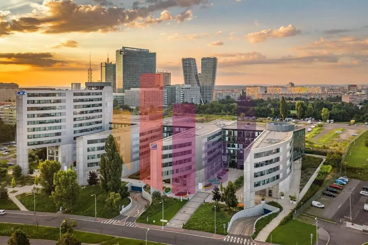 Pronájem komerčního prostoru 601 m², Na hřebenech II · Nusle