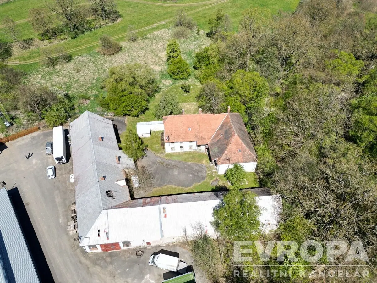 Prodej nemovitosti 2052 m², Svinětice · Bavorov