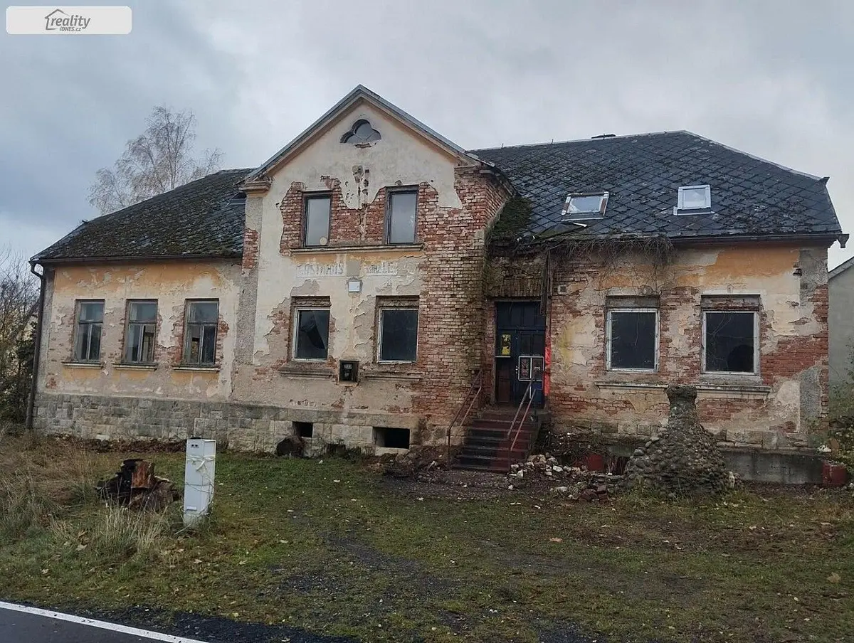 Prodej nemovitosti 400 m², Staré Sedlo u Teplé · Teplá