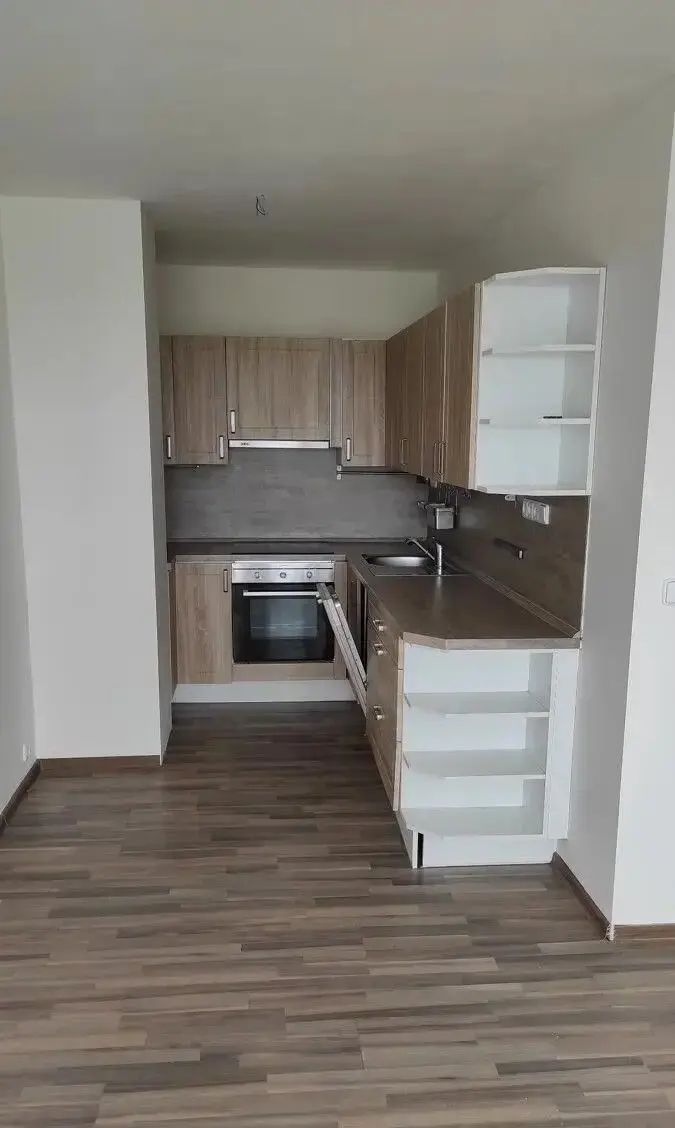 Pronájem bytu 3+kk 54 m², Cafourkova · Bohnice
