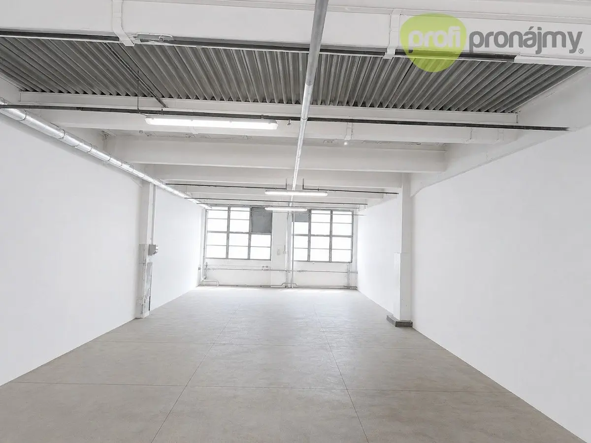 Pronájem komerčního prostoru 100 m², Letná · Zlín
