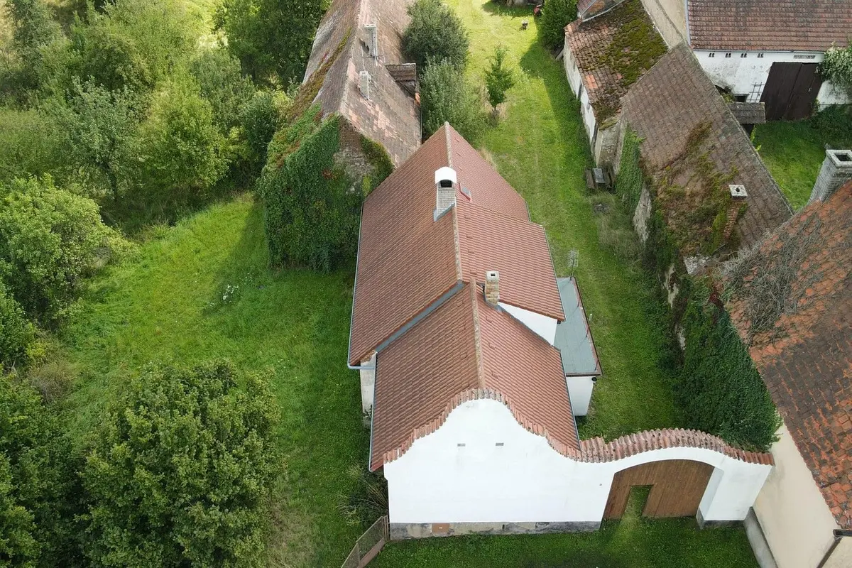 Prodej komerčního prostoru 963 m², Mladotice u Drhovle · Drhovle