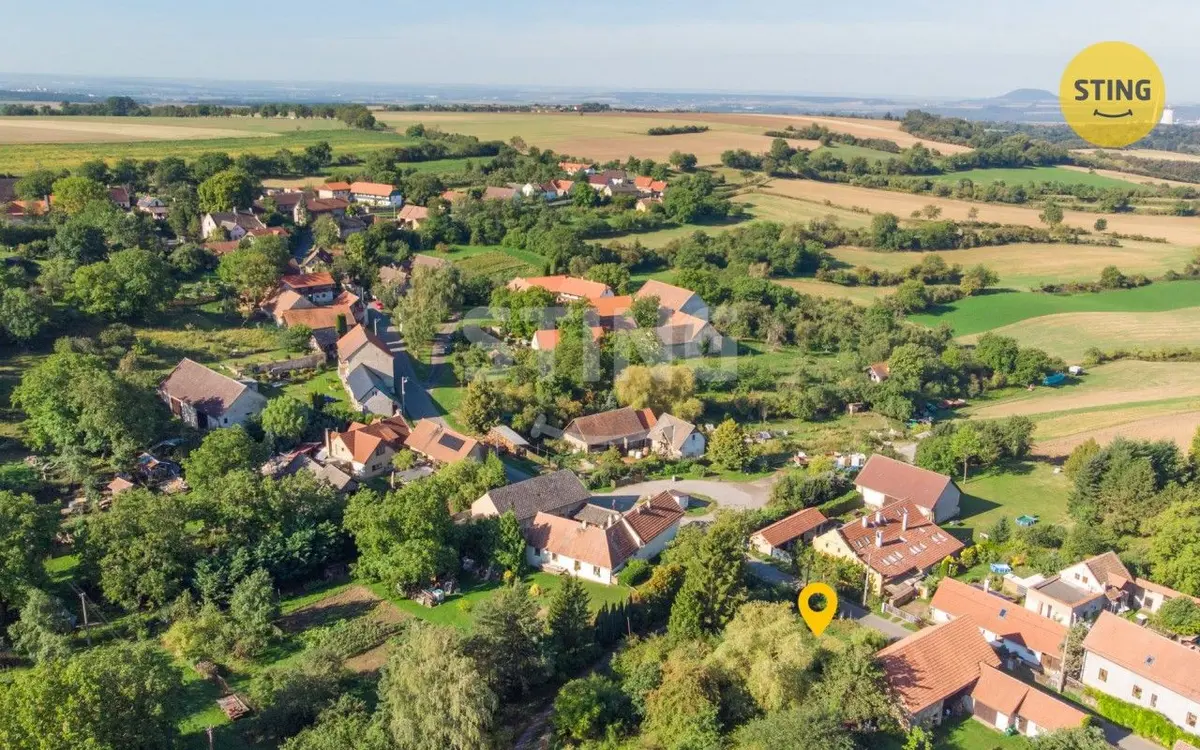Prodej pozemku 463 m², Vysoká - Chodeč · okres Mělník