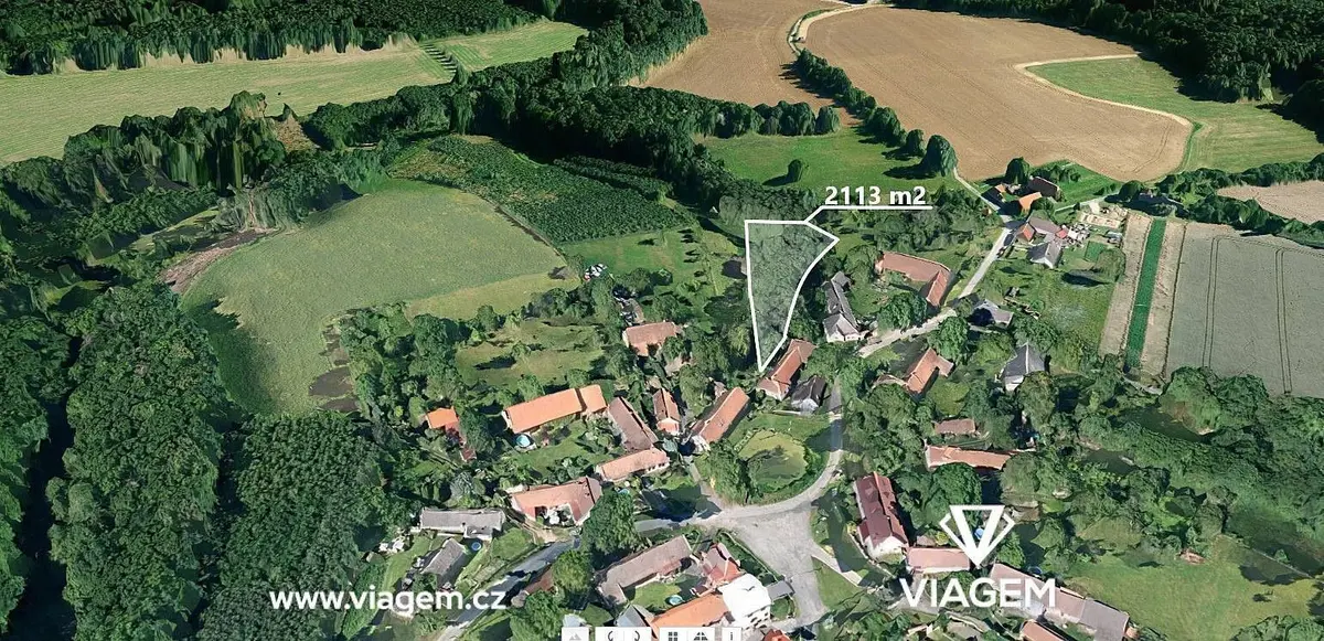 Prodej pozemku 2112 m², Nasavrky u Golčova Jeníkova · Golčův Jeníkov