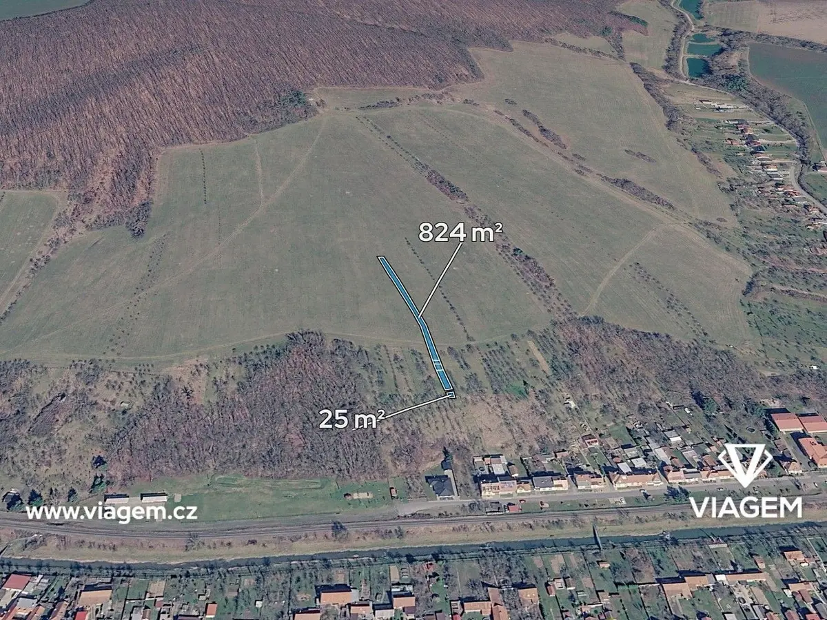 Prodej pozemku 849 m², Šumice