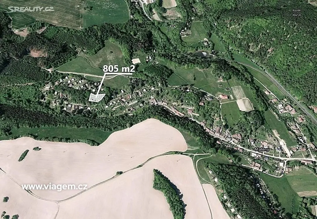Prodej pozemku 805 m², Maleny · Stražisko
