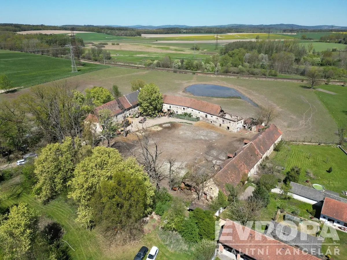 Prodej nemovitosti 6254 m², Záblatí · Dříteň