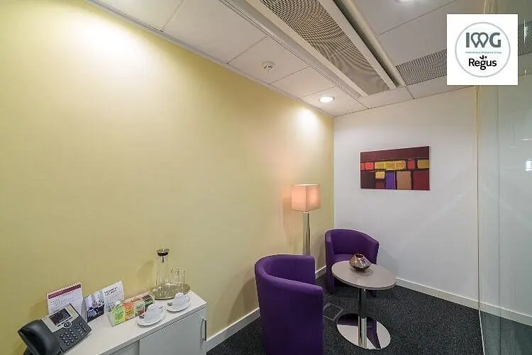 Pronájem komerčního prostoru 10 m², Rohanské nábřeží · Karlín