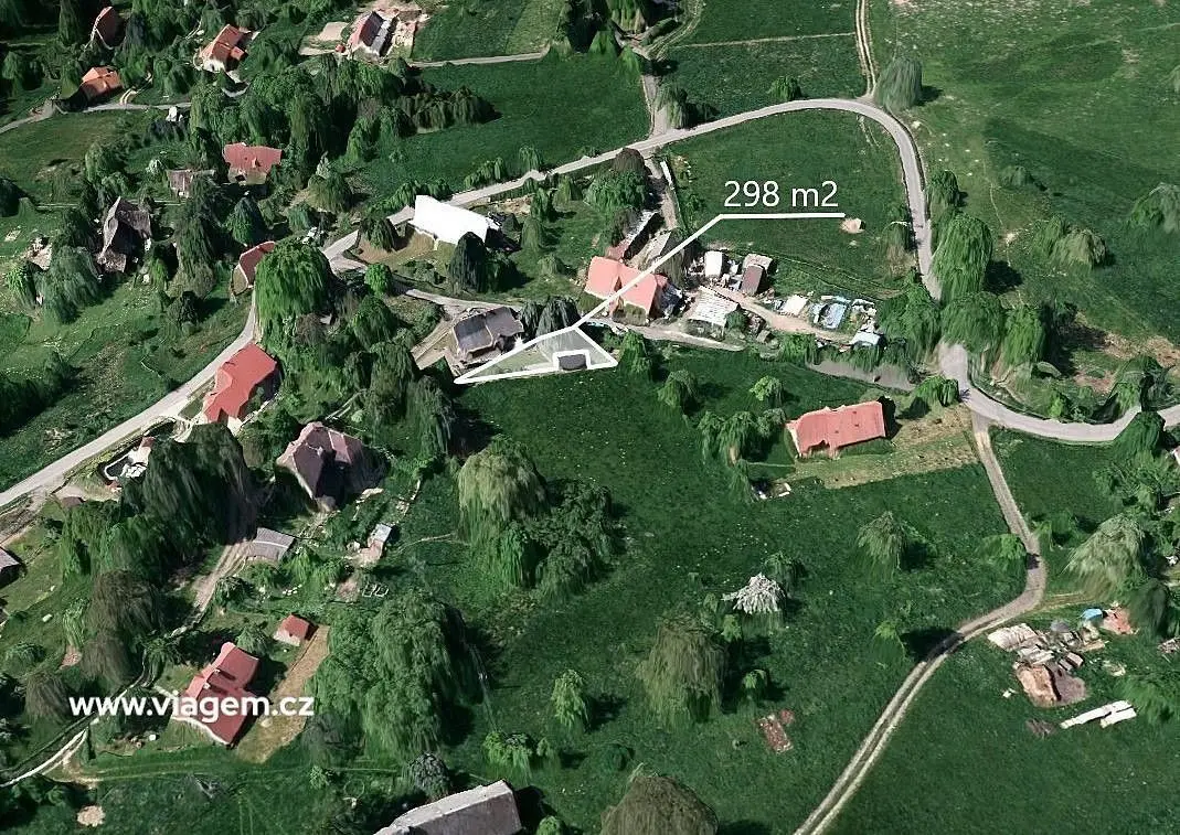Prodej pozemku 298 m², Dolní Kamenice · Česká Kamenice