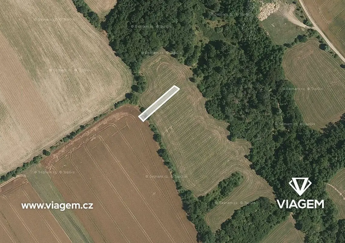 Prodej pozemku 422 m², Traplice