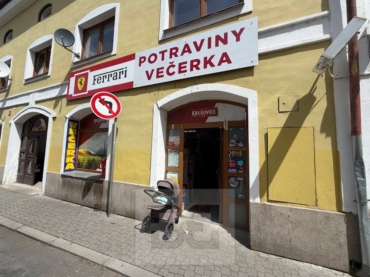 Prodej komerčního prostoru 143 m², Krátká · Štětí I · Štětí