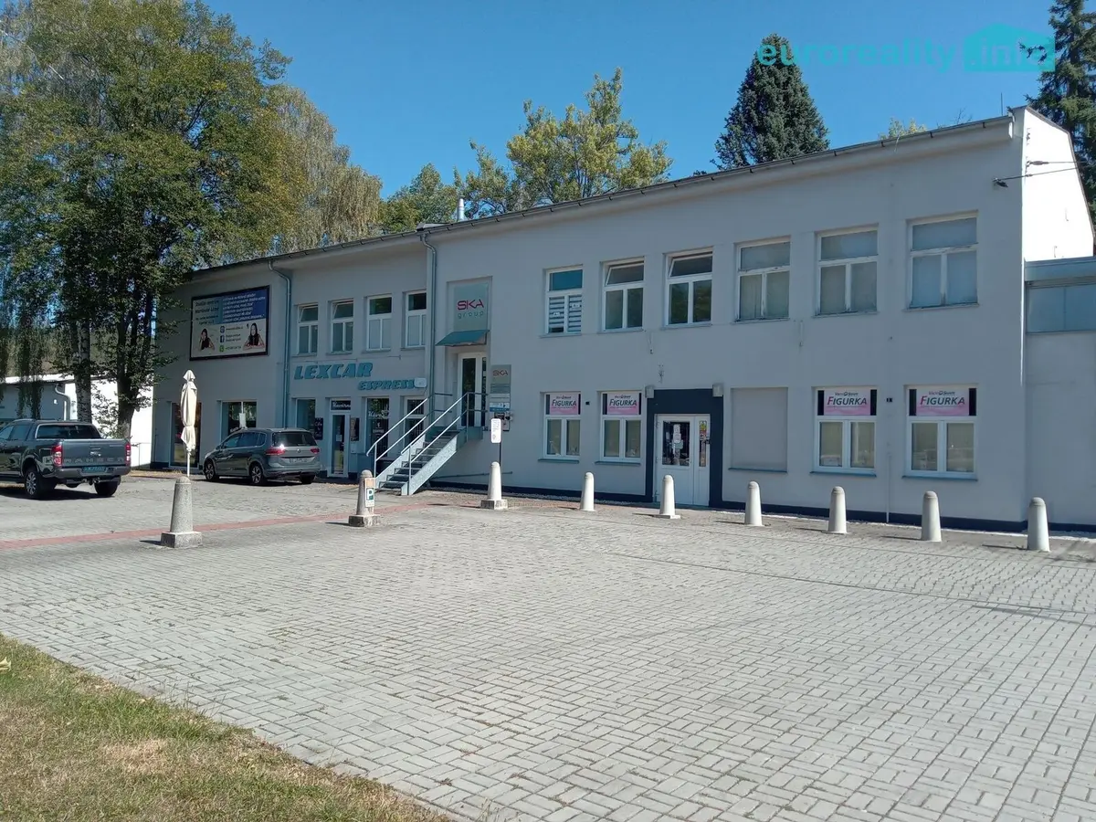 Pronájem komerčního prostoru 160 m², Úšovice · Mariánské Lázně