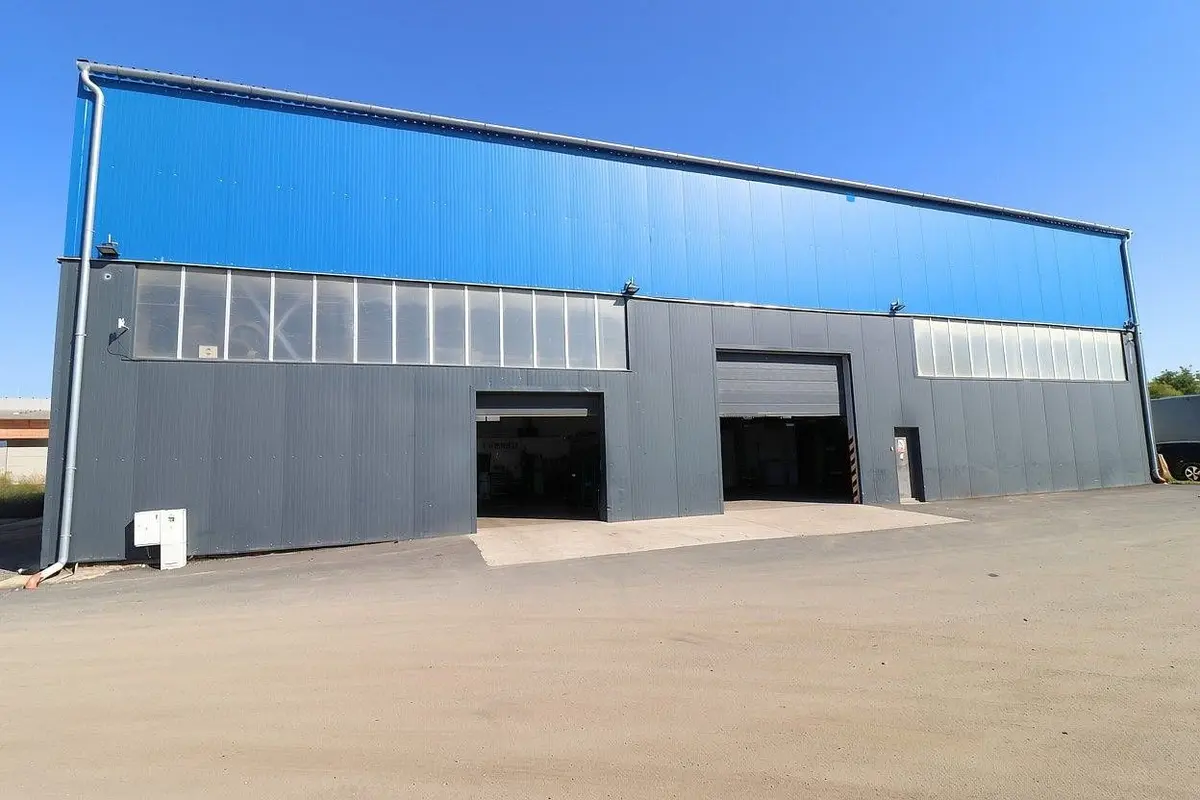 Pronájem komerčního prostoru 530 m², Modřice