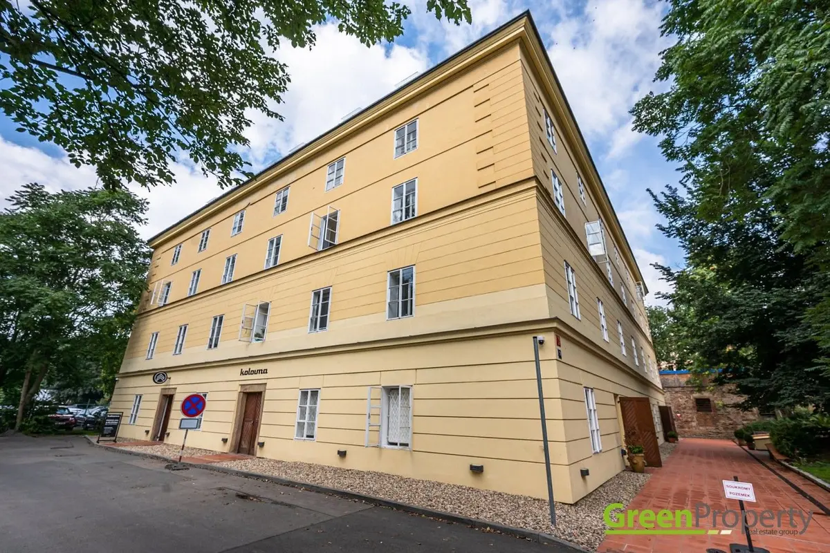Prodej komerčního prostoru 109 m², Libeň