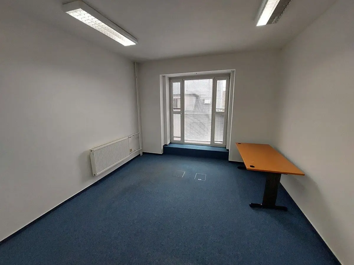 Pronájem komerčního prostoru 20 m², Sokolov