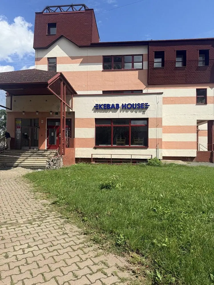 Pronájem komerčního prostoru 85 m², nám. Minoritů · Krnov-Horní Předměstí · Krnov