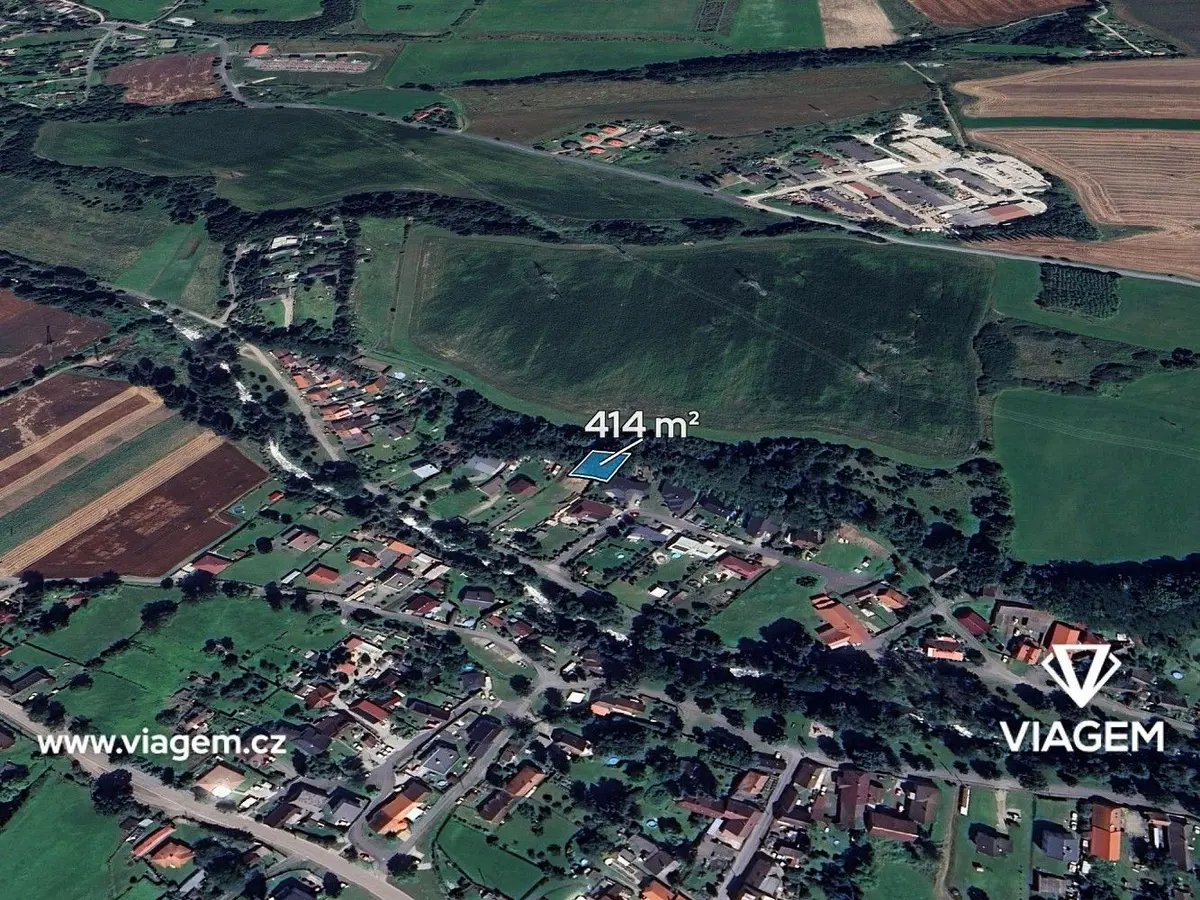Prodej pozemku 414 m², Kamenný Újezd