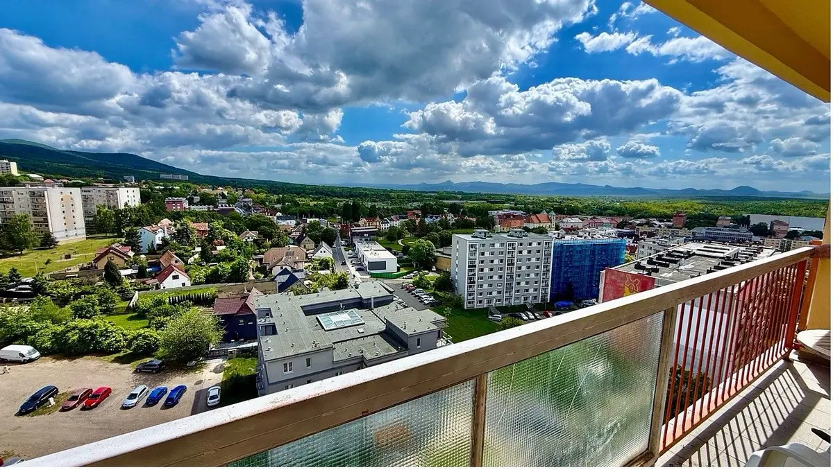 Prodej bytu 1+kk 33 m², Kpt. Jaroše · Most II · Most