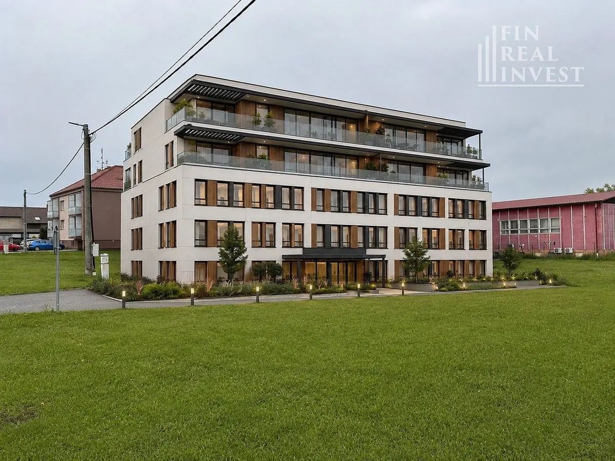 Prodej domu 1500 m², Hněvotín