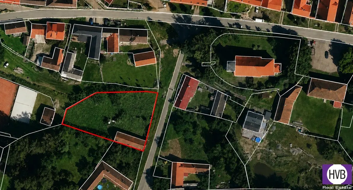 Prodej pozemku 1695 m², Senožaty