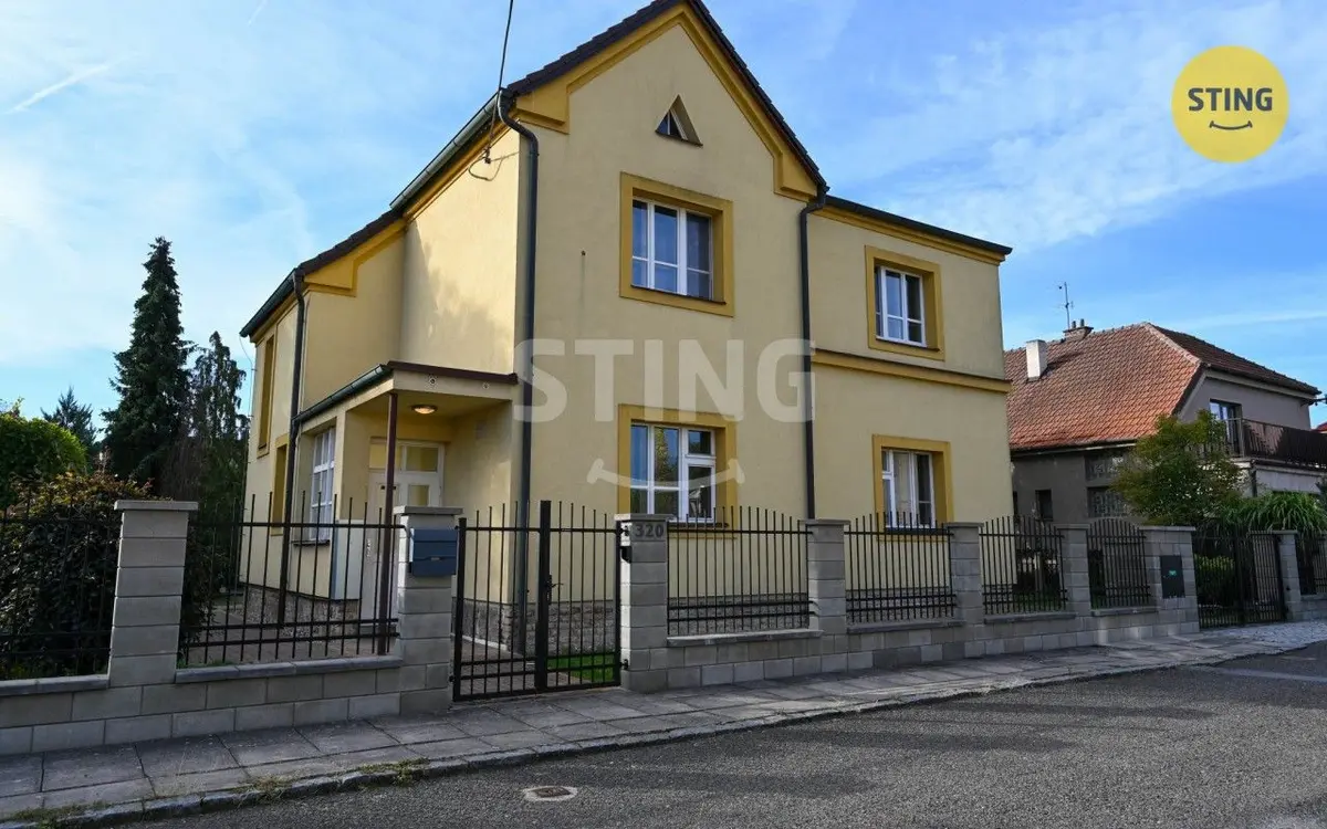 Prodej pozemku 150 m², Protifaš. bojovníků · Lázně Bohdaneč