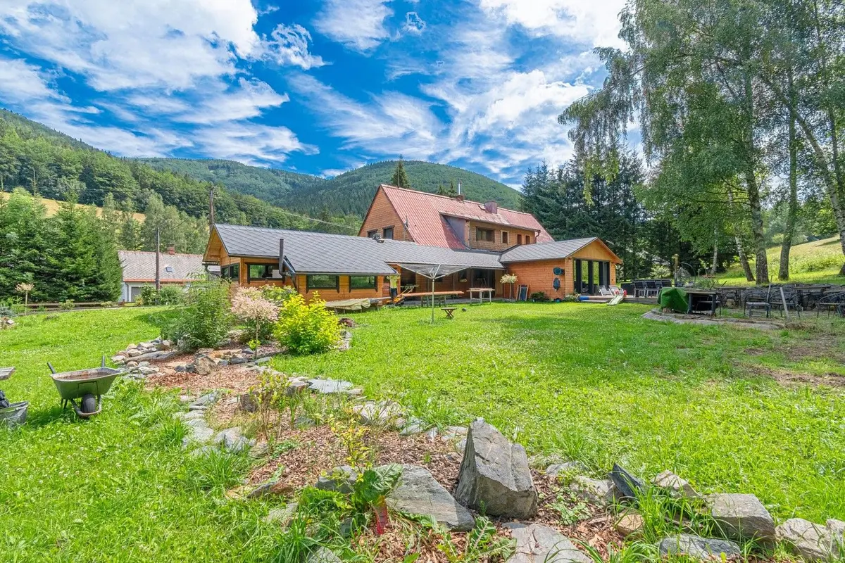 Prodej nemovitosti 328 m², Domašov u Jeseníka · Bělá pod Pradědem