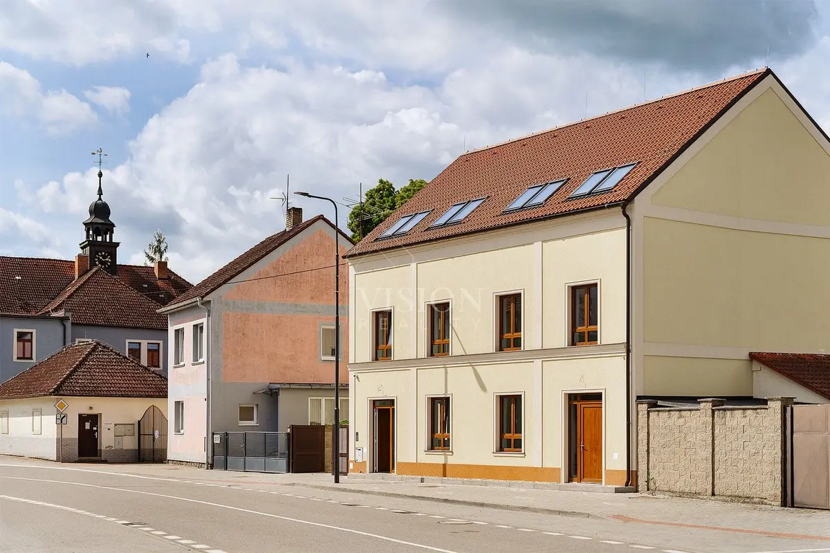 Prodej domu 322 m², Hrubínova · Netvořice