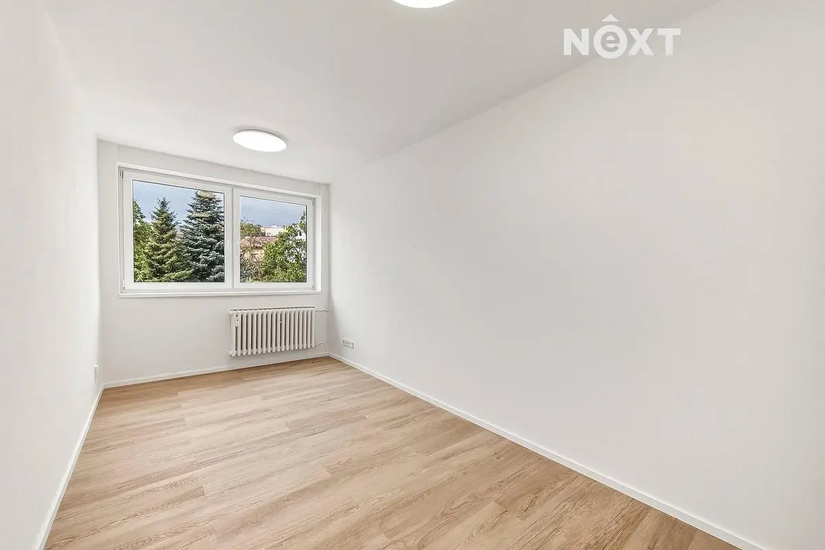 Prodej bytu 1+kk 16 m², Vajgarská · Kyje
