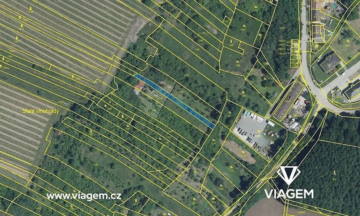 Prodej pozemku 388 m², Týnec