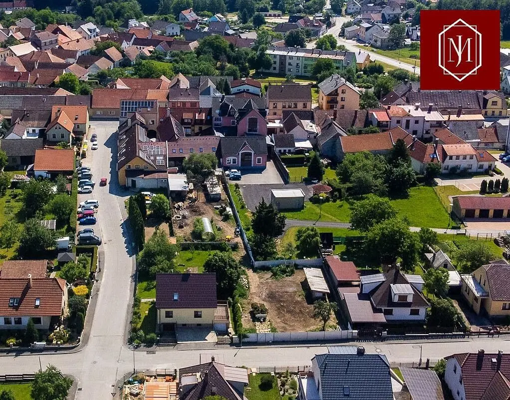 Pronájem pozemku 896 m², Hradecká · Kunžak