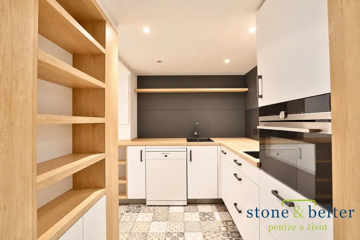 Prodej bytu 2+1 58 m², Lidická · Smíchov