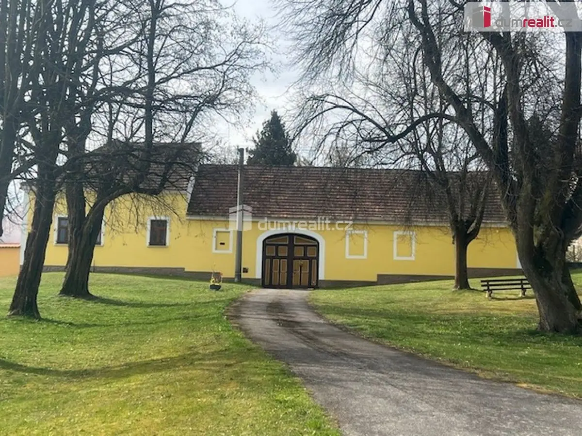 Prodej domu 1618 m², Hartmanice u Žimutic · Hartmanice