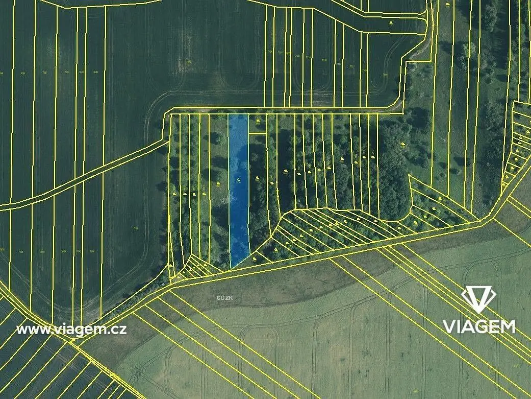 Prodej pozemku 2836 m², Bošovice
