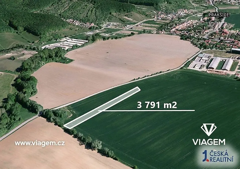 Prodej pozemku 1895 m², Prakšice
