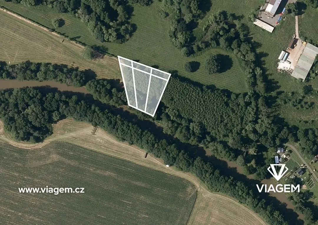 Prodej pozemku 2170 m², Litovel