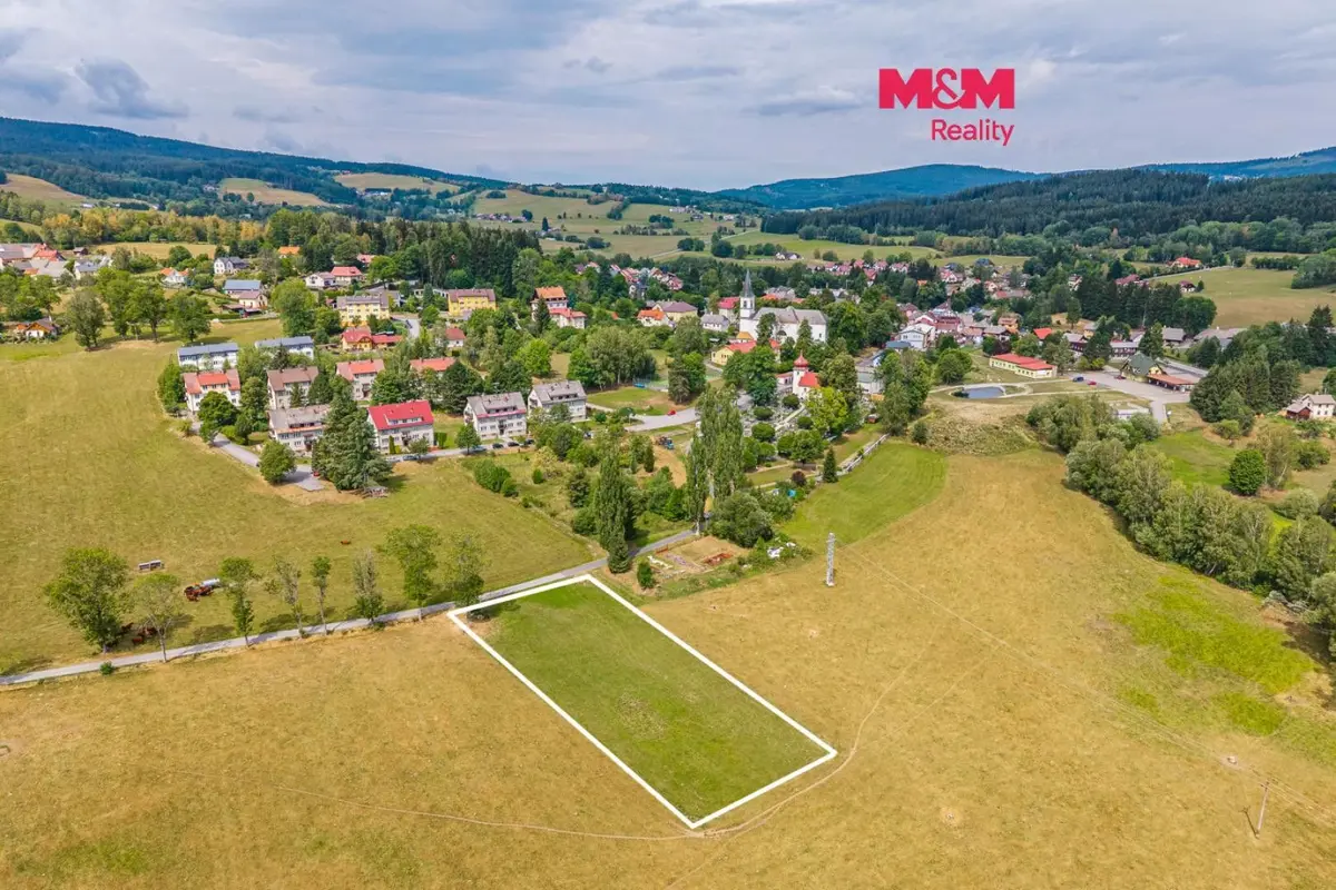 Prodej pozemku 2 m², Stachy
