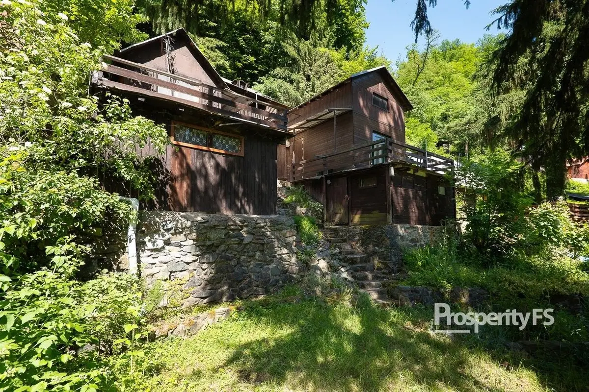 Prodej nemovitosti 45 m², Luka pod Medníkem · Jílové u Prahy