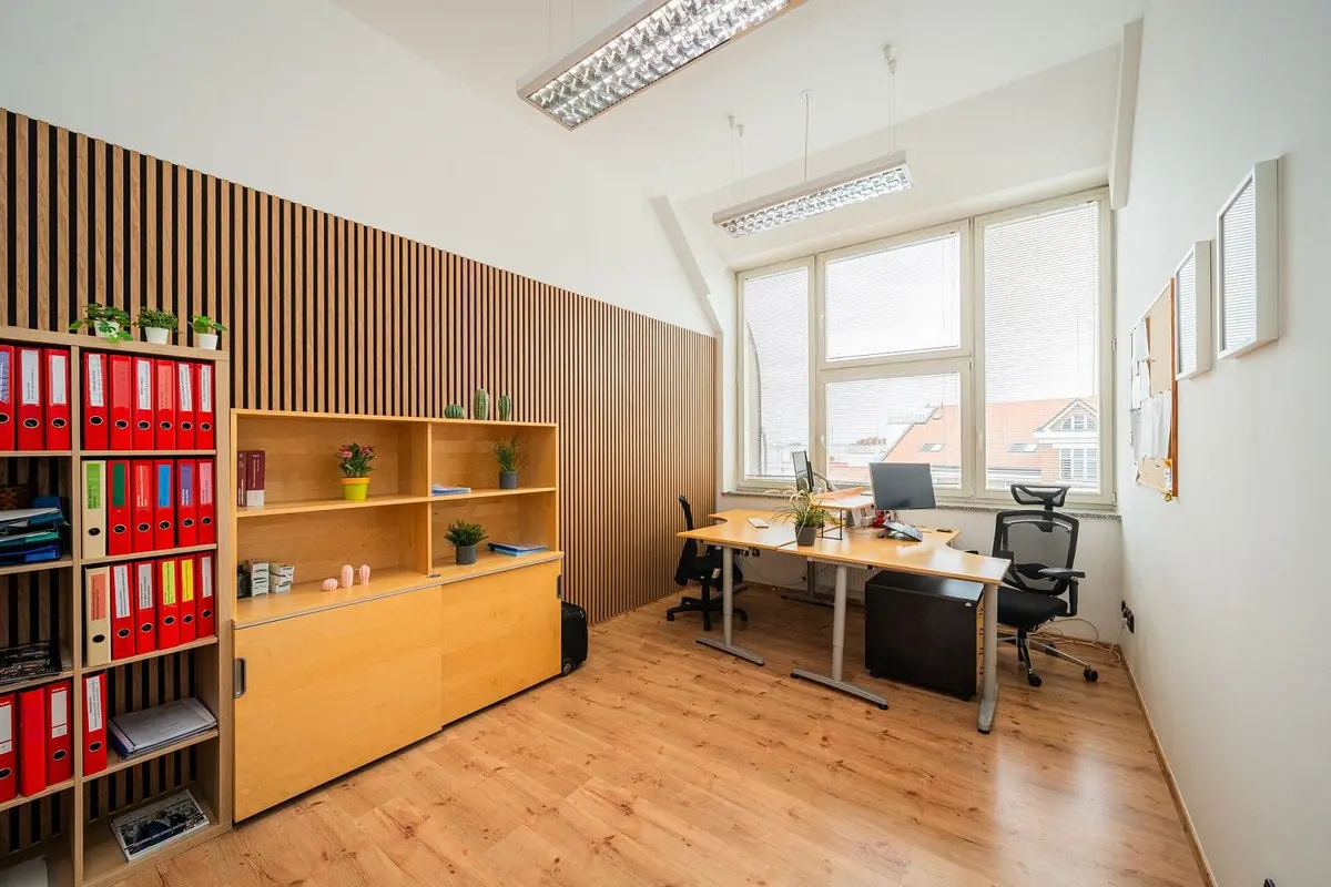 Pronájem komerčního prostoru 21 m², Slezská · Vinohrady